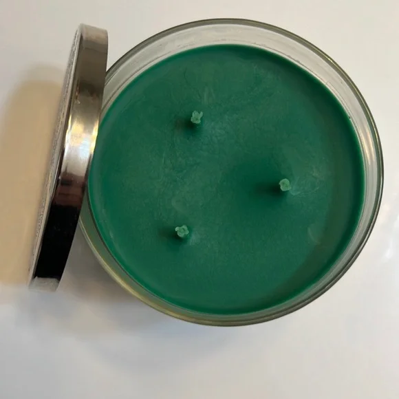 Bath and Body Works - Vanilla Bean Noel - Picture 4 of 4